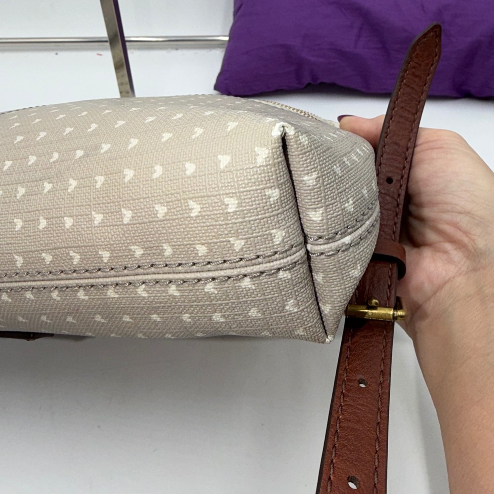 Fossil Crossbody Bag Heart Print Coated Canvas Cream Taupe Leather Trim ZB7268 - Picture 12 of 13